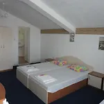 Guest Casa Luba *