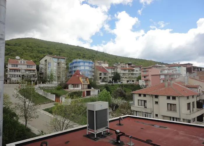 公寓 卢巴之家旅馆 *