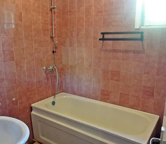 卢巴之家旅馆 公寓 *