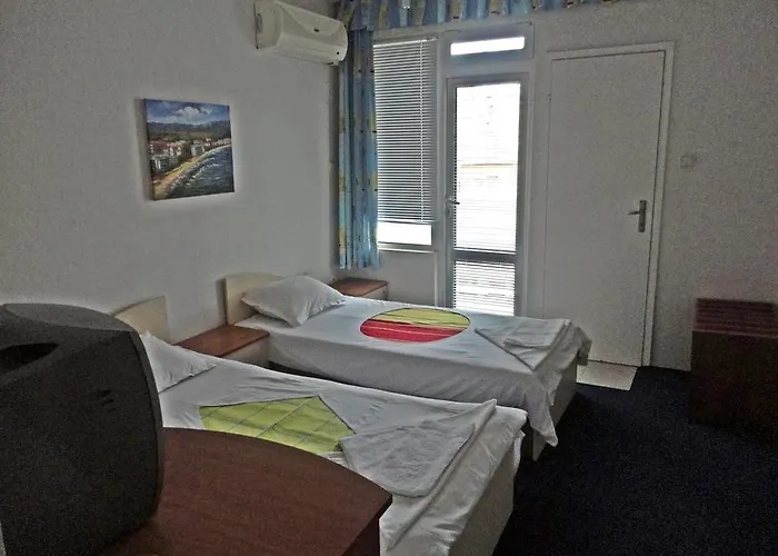 卢巴之家旅馆 * 圣弗拉斯