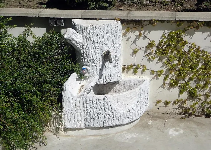 卢巴之家旅馆 公寓 圣弗拉斯