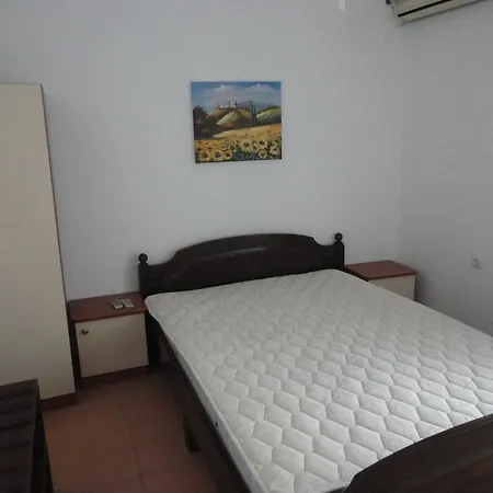 Guest Casa Luba شقة *