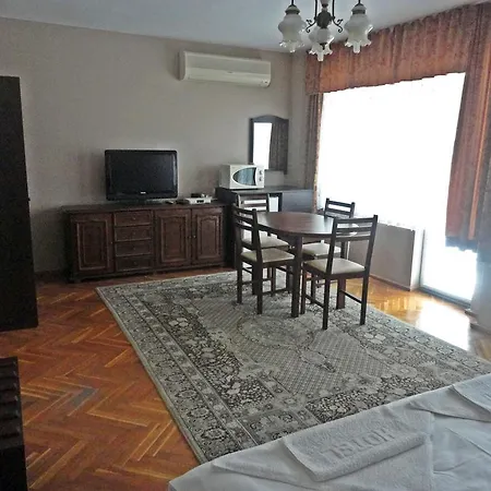 Apartment Guest Casa Luba *